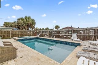 Three Oars Beach Surf Shack Pool OceanView Game Room - Daytona Beach - 0