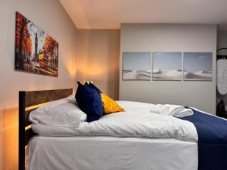 Luxury and stylish Ensuits - London - 5
