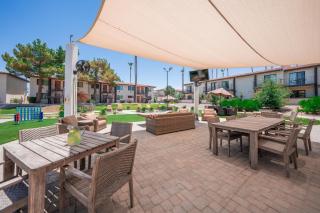 246- Fully Furnished 1BR Suite-Pet Friendly - Scottsdale - 9