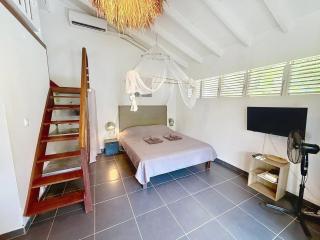 Location saisonnière dans résidence avec piscine - Les Trois-Îlets - 3