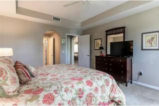 Waterfront Resort In Quiet Gated Community W Pool - 7