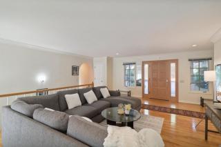 Entire Private 5-BR 3-Acres Estate, 3000 sqft, near Winery in Fallbrook, Available Now - Fallbrook - 4