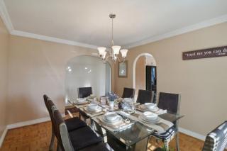 Entire Private 5-BR 3-Acres Estate, 3000 sqft, near Winery in Fallbrook, Available Now - Fallbrook - 3