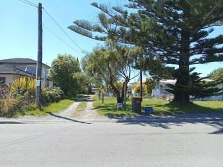 Blissful Rental Caravan hire and Bnb - 8
