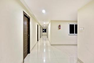 Townhouse Halcyon Deccan Inn Near Shilparamam - 6