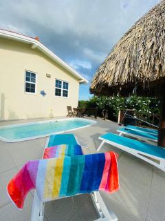 Tropical Luxury, Private Pool & Outdoor Adventures - Willemstad - 6