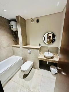 Hotel Apartment in Zaid Towers - Sheikh Zayed - 4