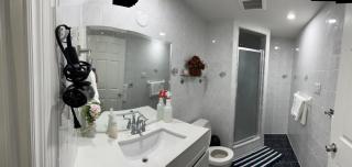 B01 cozy private room with bathroom - Mississauga - 3