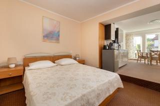 Holiday studio for 3 people, breakfast included - Rewal - 2