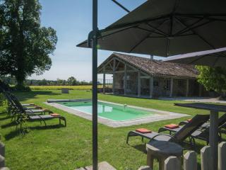 Family Château Retreat - 3