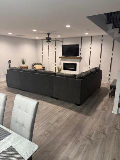 Stay in a new modern townhouse Sleeps 10 - Snellville - 6