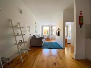 Bom Porto Apartments - 0