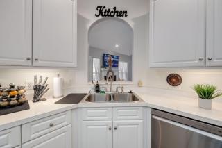 Monthly Rental Property, 30 plus days or more- Send us a message for more details! - 1