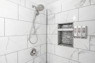 Madison Family Home & Event Rental Space on 7 Private Acers - Madison - 2