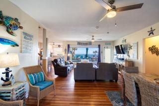 Seaside Serenity-Pool Fire pit Beachfront Massive Ocean Deck - Ormond Beach - 8