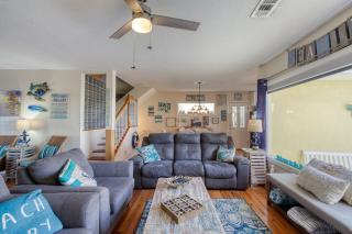 Seaside Serenity-Pool Fire pit Beachfront Massive Ocean Deck - Ormond Beach - 3
