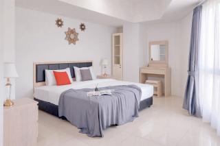 Comfortable and Homey 1BR Tamansari Bintaro Mansion Apartment By Travelio - 0