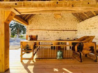 Gîte avec Spa, Cheminée, Nature et Confort à Montaigu-le-Blin - FR-1-489-522 - Montaigu-le-Blin - 3