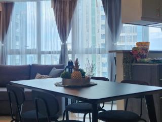 Spacious Executive Suite with Laundry Room 3 mins to Uptown Mall & Mitsukoshi Mall with Sunset View and Free Parking - Manila - 8