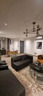 Urban lofts - - 7