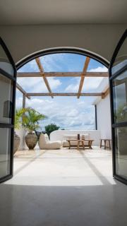 Villa Hestia 5 BR Berawa Canggu - Canggu - 4