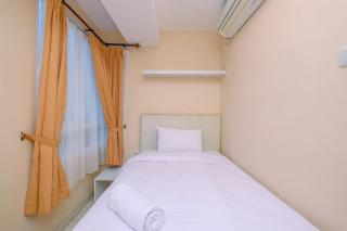 Best Deal 2BR Apartment at Cinere Bellevue Suites By Travelio - 5