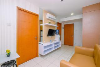 Best Deal 2BR Apartment at Cinere Bellevue Suites By Travelio - 1