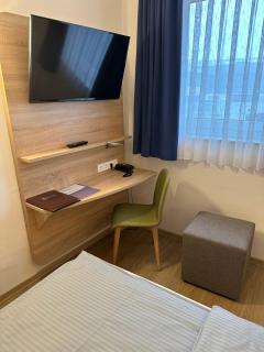 Hotel Am Vogelsanger Weg - Düsseldorf - 7