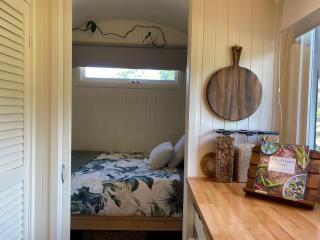Holly Tree Hut at the little garden farm - South Bruny - 6