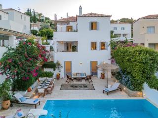 The Villa Evita Stunning View with private pool - Spetses - 8