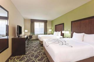 La Quinta by Wyndham Los Banos - Los Banos - 2