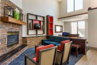 Comfort Suites Ogden Conference Center - Ogden - 7