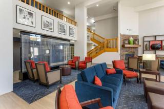 Comfort Suites Ogden Conference Center - Ogden - 6