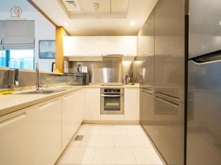 Spacious 1-Bed Apartment Next to Dubai Mall 157CL2-1 - Dubai - 1
