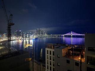 Royal Floor # 2Bedrooms 2Bathrooms # Spa Bath - Busan - 1