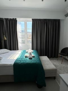 Acropolis Urban Suite Klathmonos by Zeus Suites - 9