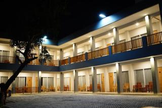 Hotel Century Pangandaran - Pangandaran - 3