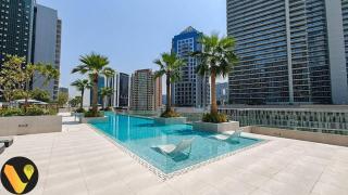 VOGUE The Sterling by OMNIYAT Dubai With Balcony walkable to Burj Khalifa and The Dubai Mall - 9