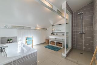 Valentine by Terry's Homes - Cannes - 3