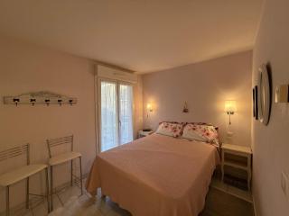 B051-Bel appartement au centre deux chambres et parking securise - Cannes - 2