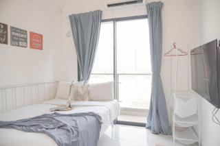 Comfy and Best Deal Studio Sky House BSD Apartment near AEON By Travelio - 9