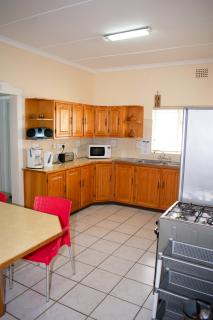 Chez Nous Bed and Breakfast & Self Catering - Dundee - 4