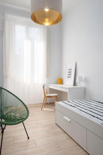 UNYCA - Florence Modern 4-bedroom Apartment - 1