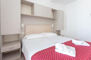 Hotel Blumen - Rimini - 1