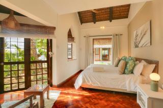Samya, a luxurious beachfront villa - Grand-Baie - 3