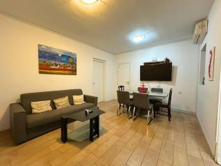 Spinola bay sea,restaurants & nightlife - St Julian's - 4