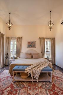 LohonoStays Aurelia Villa C - 5