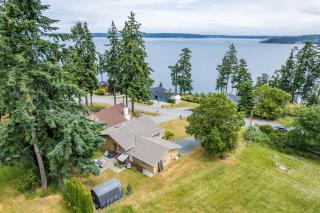 Camano Vista Paradise by AvantStay Private Beach - Greenbank - 0