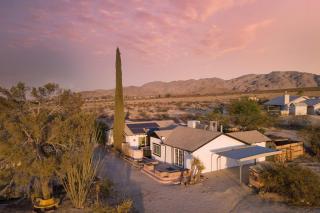 Asteroid by AvantStay Unique Ranch Retreat Just Outside Joshua Tree Permit: VHR22-094 - Twentynine Palms - 0