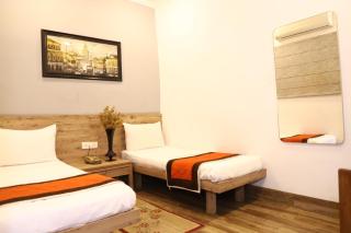 Airport Hotel - New Delhi - 1